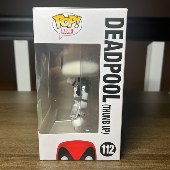 Funko POP! Deadpool 112 - Picture 7 of 7